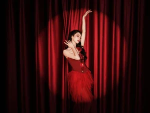 这三类黄金钩子用好了，新手也能出圈